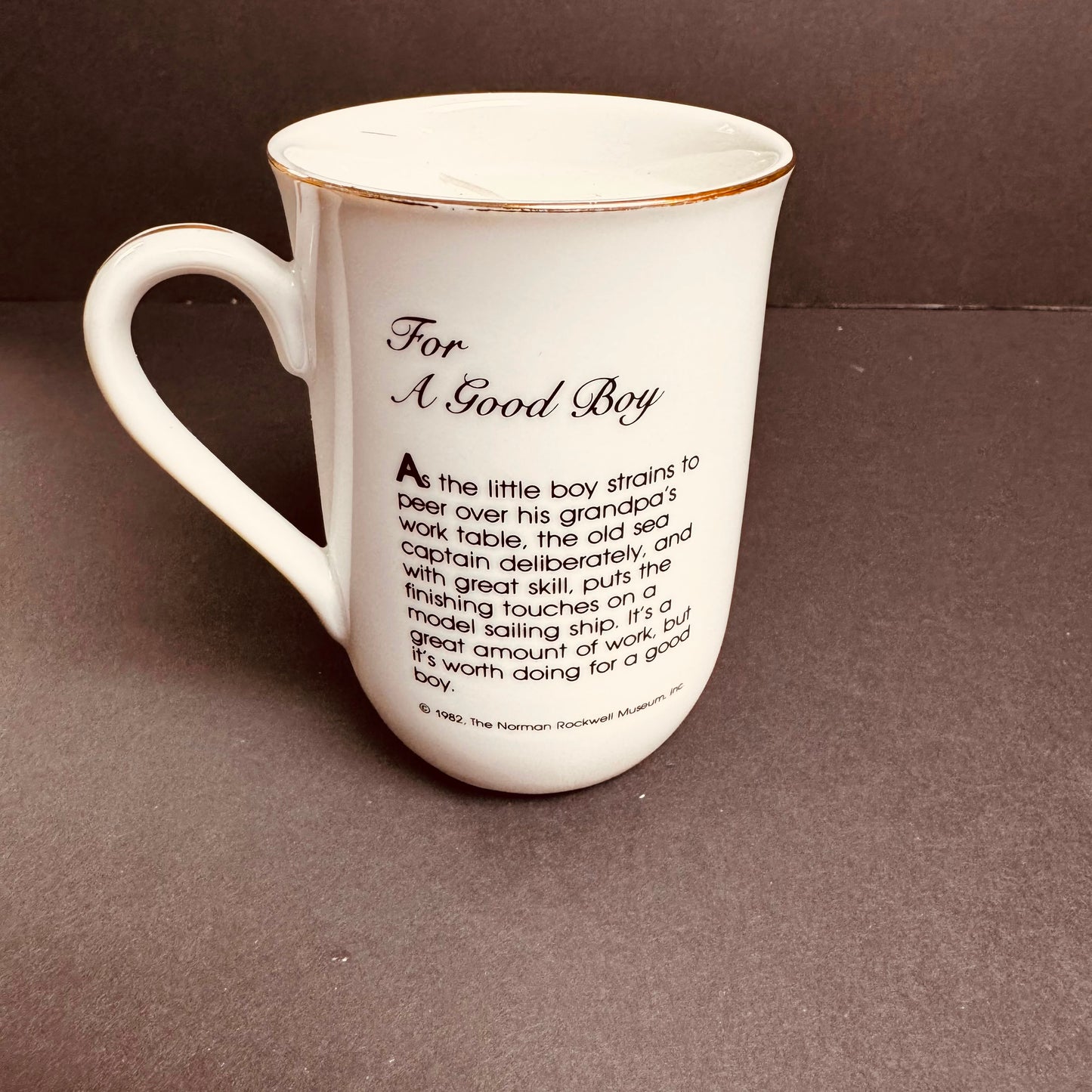 Dusty Tomes – Mug Candle