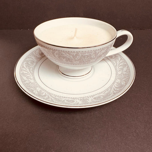 Whispering Quill Vintage Teacup Candle – Hand-Poured Soy Wax Candle in Elegant Floral Teacup
